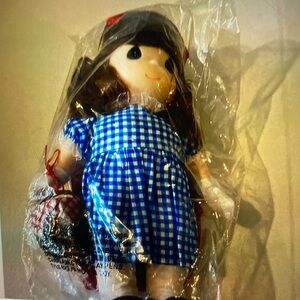 1997 Little Red Riding Hood 1st Precious Moments